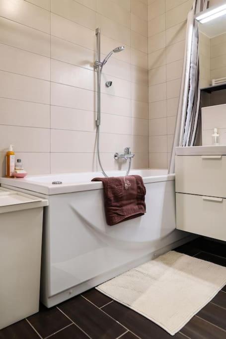 자그레브 Modern Charm Hideaway 아파트 외부 사진